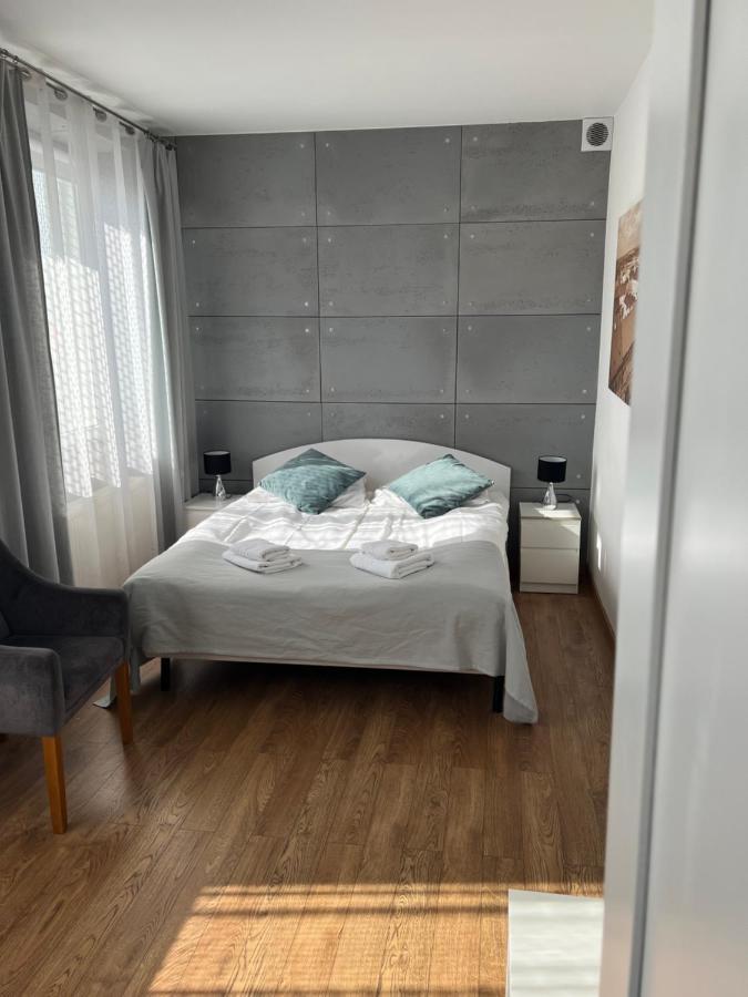 Hotel Turkovia 图雷克 外观 照片